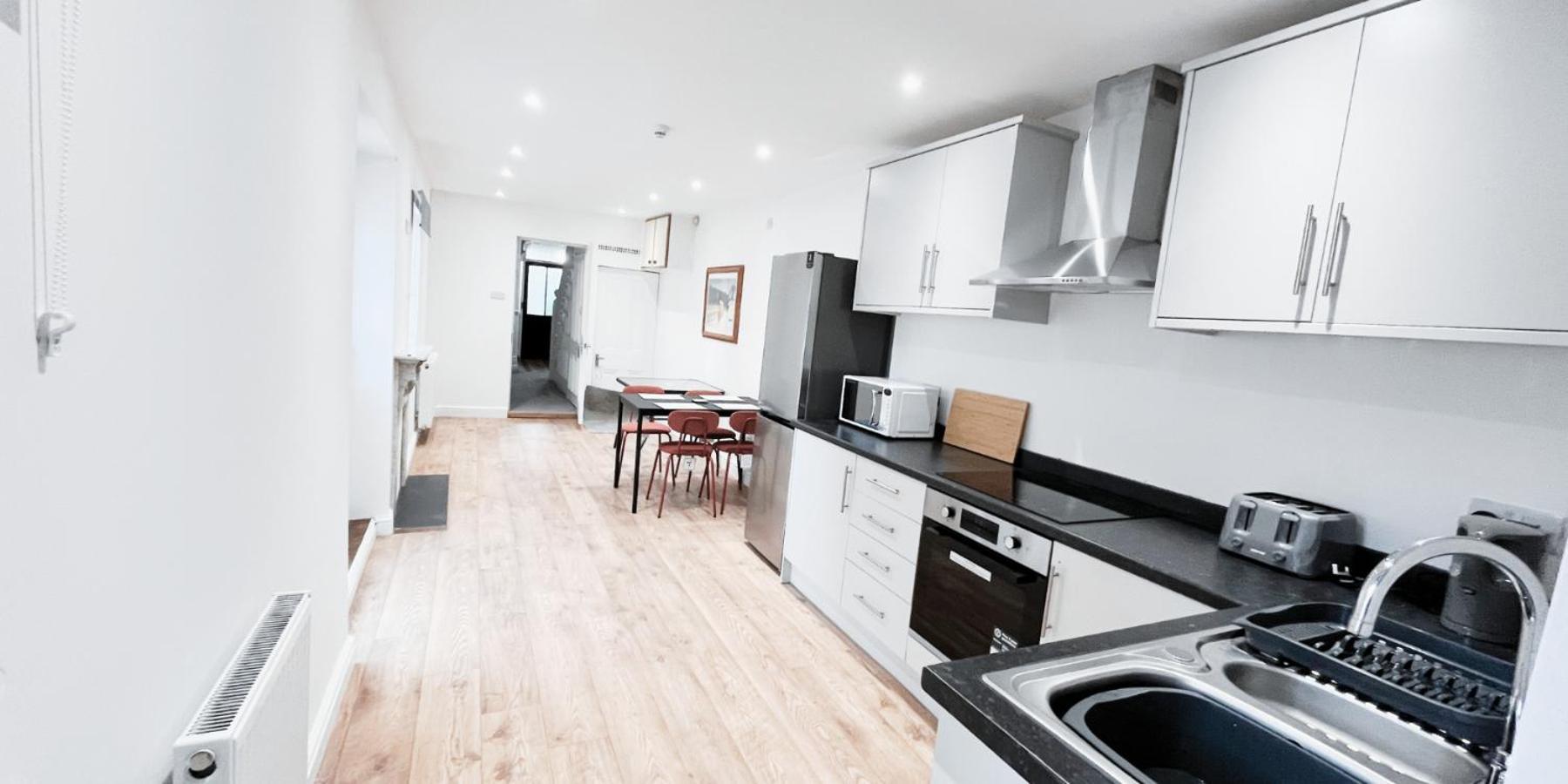 Double Room In Modern House Near Nottingham Zewnętrze zdjęcie